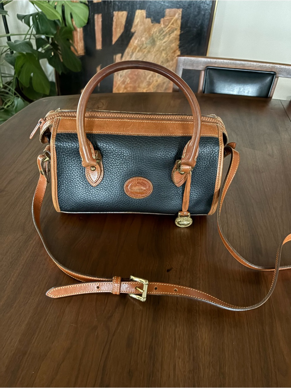 Vintage Dooney & Bourke Black and Tan Pebbled Leather Satchel Crossbody VGUC